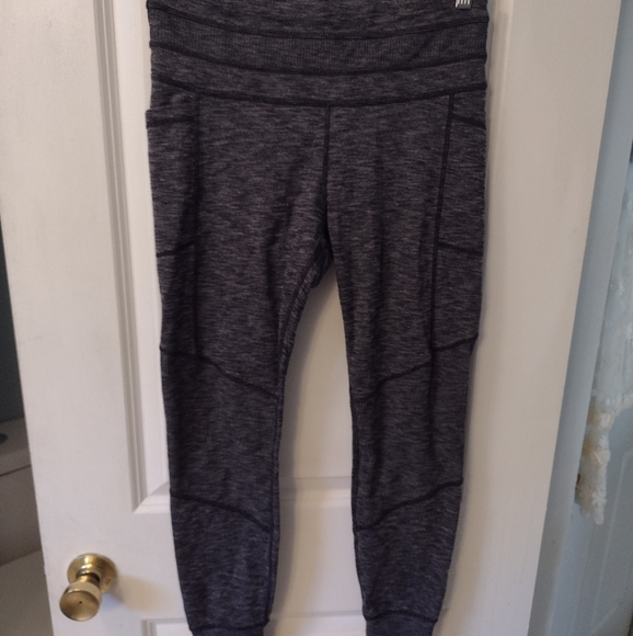 Athleta Grey Excursion Tight Jogger Hybrid Size Medium - Picture 2 of 9